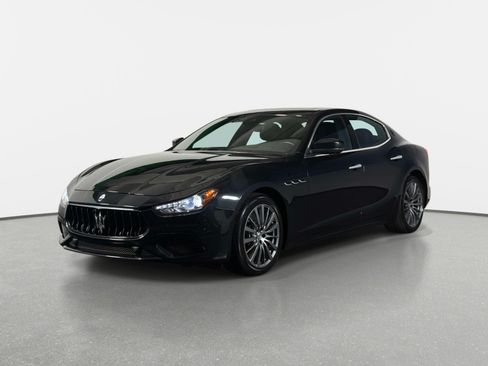 Used 2022 Maserati Ghibli Modena Q4 AWD/4WD image 7