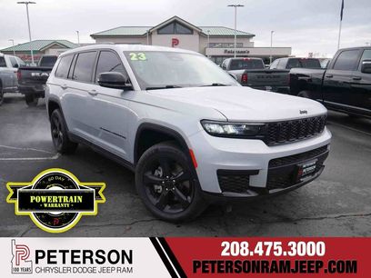 Used 2023 Jeep Grand Cherokee L Laredo