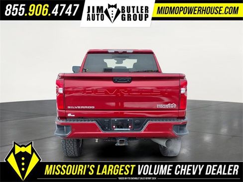 Used 2024 Chevrolet Silverado 2500 High Country w/ High Country Premium Package image 4