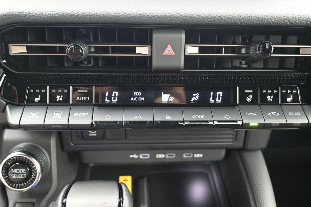 Certified 2026 Toyota Land Cruiser w/ Premium Package AWD/4WD image 24
