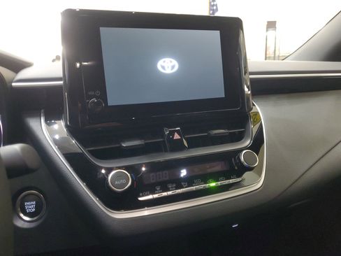 Certified 2026 Toyota Corolla SE image 21