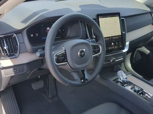 New 2026 Volvo XC90 B5 Core AWD/4WD image 2