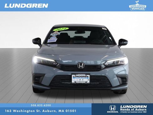 Used 2024 Honda Civic Sport image 2