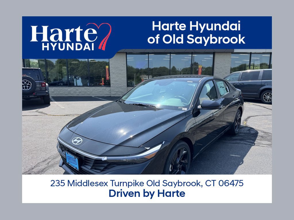 New 2026 Hyundai Elantra SEL FWD image 1