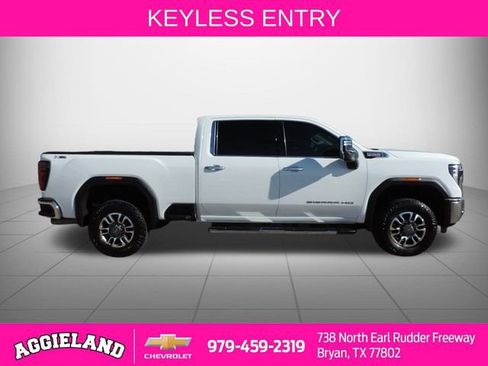 Certified 2024 GMC Sierra 2500 SLT w/ SLT Convenience Package image 2