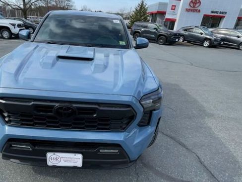 New 2026 Toyota Tacoma TRD Sport AWD/4WD image 3