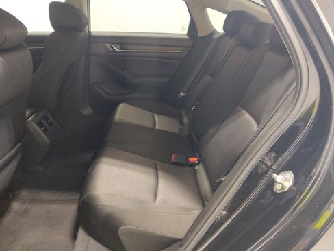 Used 2020 Honda Accord EX image 18