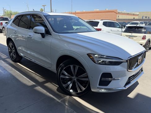 Used 2022 Volvo XC60 B6 Inscription w/ Advanced Package AWD/4WD image 6