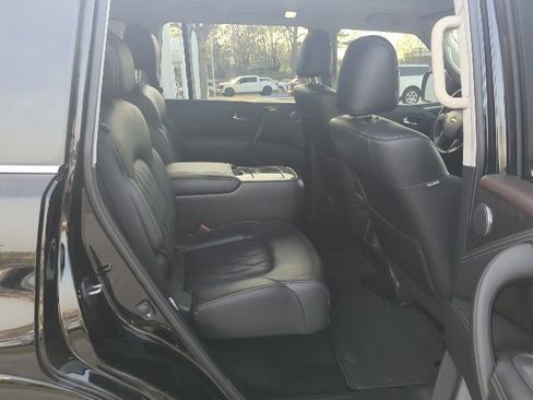 Used 2024 Nissan Armada Platinum w/ Captain's Chairs Package image 14