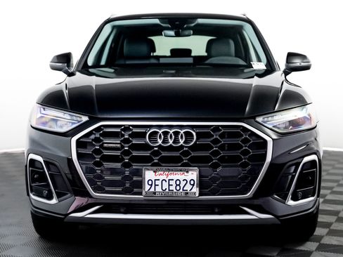 Certified 2023 Audi Q5 e Premium w/ Convenience Package image 9