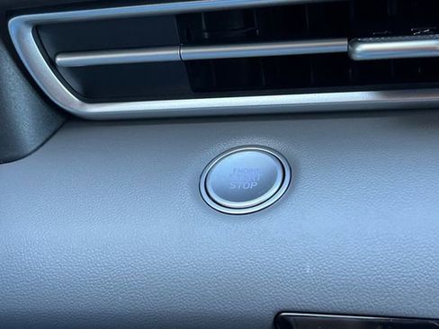 New 2026 Hyundai Elantra Blue FWD image 21