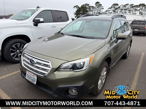 Used 2016 Subaru Outback 2.5i Premium AWD/4WD image 1