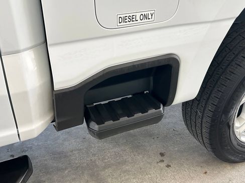 Used 2026 Ford F250 XLT AWD/4WD image 16