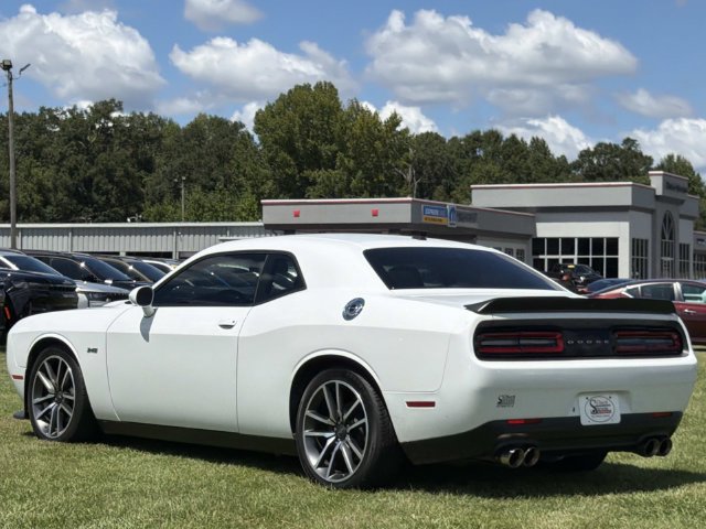 Used 2023 Dodge Challenger R/T RWD image 10