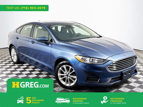 Used 2019 Ford Fusion SE FWD image 1