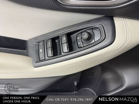 Used 2024 Subaru Forester AWD/4WD image 21