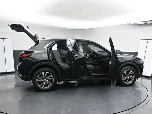 Used 2022 Buick Envision Essence w/ Technology Package I image 38