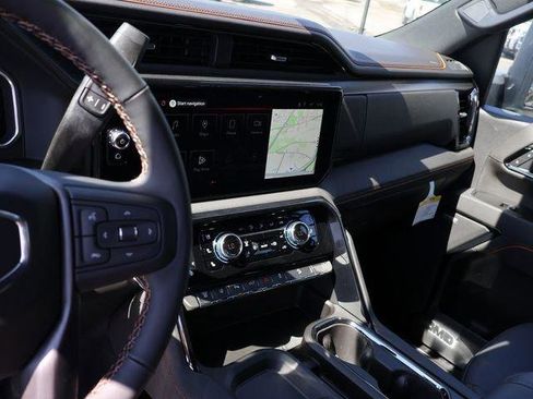 New 2026 GMC Sierra 2500 AT4 w/ AT4 Premium Plus Package AWD/4WD image 23