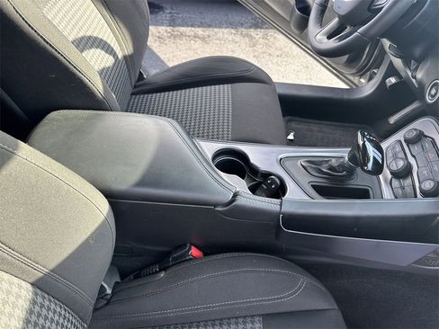 Used 2023 Dodge Challenger SXT w/ Blacktop Package image 20