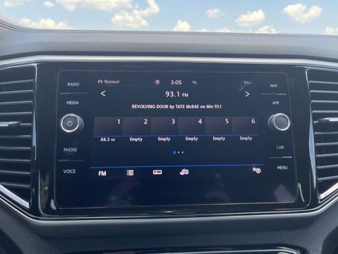 Used 2020 Volkswagen Atlas Cross Sport SEL AWD/4WD image 24