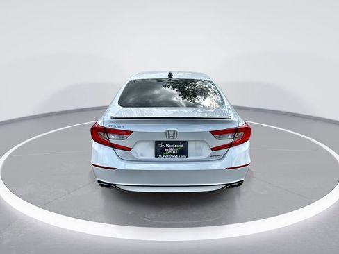 Used 2021 Honda Accord Sport image 7