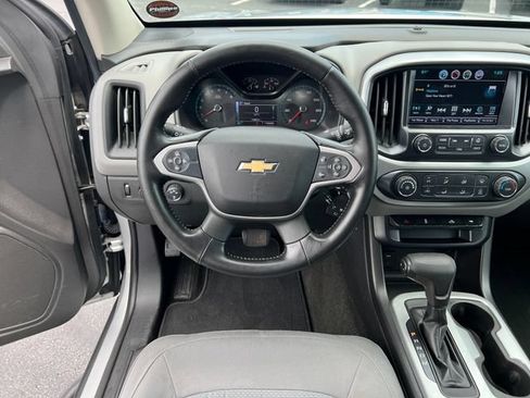 Used 2016 Chevrolet Colorado LT w/ LT Convenience Package AWD/4WD image 15