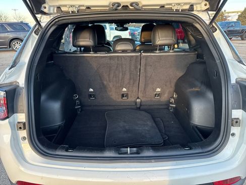 Certified 2023 Jeep Compass Limited image 35