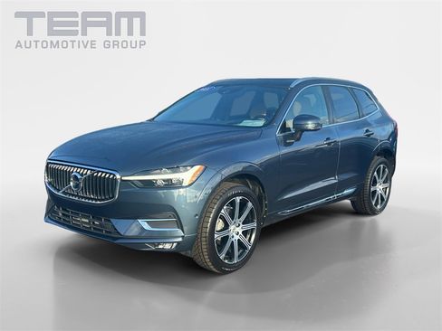 Used 2021 Volvo XC60 T5 Inscription w/ Advanced Package image 3