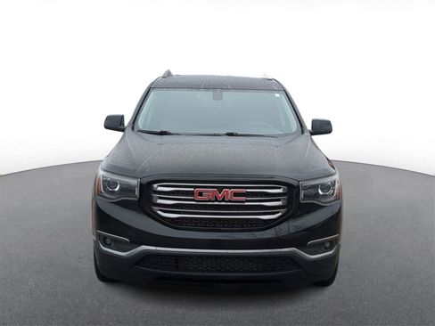 Used 2017 GMC Acadia SLT image 3
