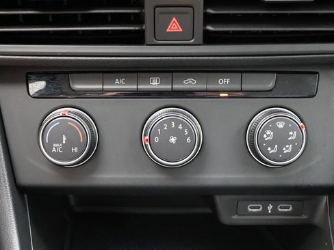 Used 2024 Volkswagen Jetta S image 21