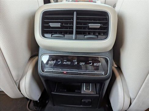 Certified 2021 Mercedes-Benz GLS 450 4MATIC image 17