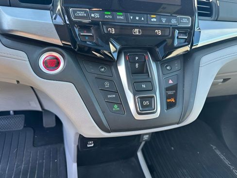 Used 2023 Honda Odyssey EX-L image 24