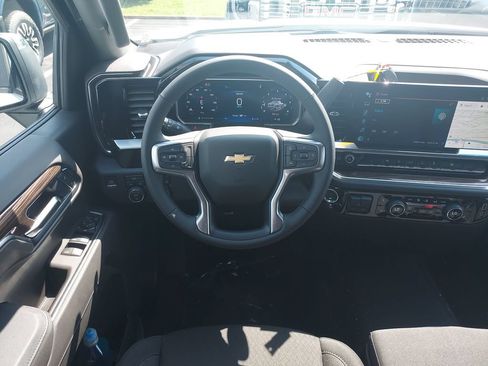 New 2026 Chevrolet Silverado 1500 LT AWD/4WD image 13