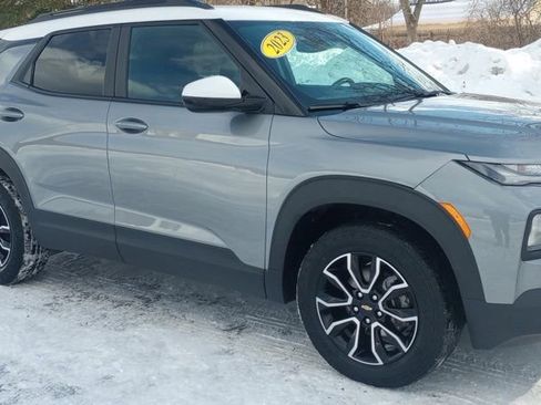 Used 2023 Chevrolet TrailBlazer ACTIV w/ Convenience Package image 1