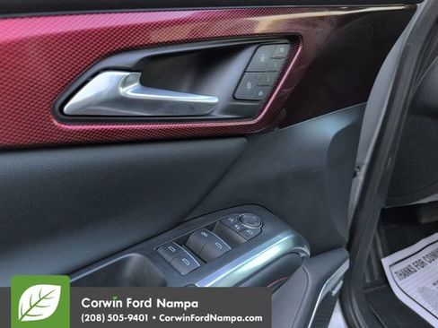 Used 2024 Chevrolet Traverse RS AWD/4WD image 11