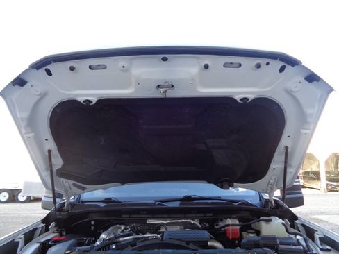 Used 2023 GMC Sierra 2500 Pro w/ Convenience Package image 21