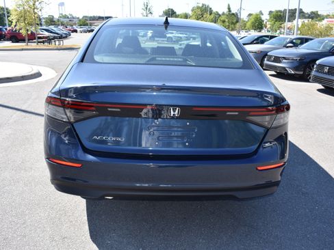 New 2026 Honda Accord SE image 8