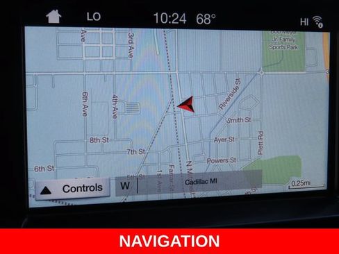 Used 2017 Ford F150 Lariat w/ Equipment Group 502A Luxury AWD/4WD image 6