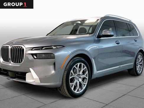 Used 2023 BMW X7 xDrive40i w/ Premium Package image 1