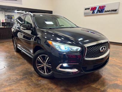 Used 2019 INFINITI QX60 Luxe w/ Essential Package