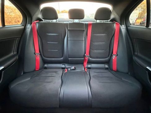 Used 2023 Mercedes-Benz C 43 AMG 4MATIC Sedan w/ Digital Light Package image 13