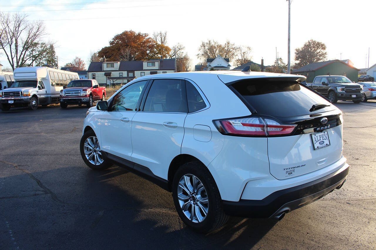 Used 2023 Ford Edge Titanium w/ Equipment Group 301A AWD/4WD image 2