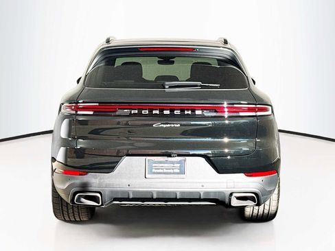 New 2026 Porsche Cayenne E-Hybrid image 10