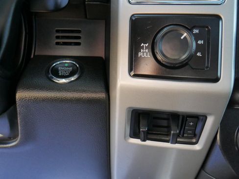 Used 2017 Ford F250 Lariat w/ Lariat Ultimate Package image 68