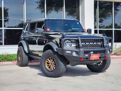 Used 2022 Ford Bronco Badlands AWD/4WD image 1