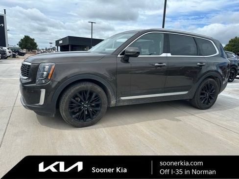 Used 2022 Kia Telluride SX w/ SX Prestige Package AWD/4WD image 1