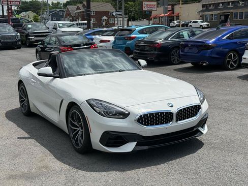 Used 2019 BMW Z4 sDrive30i w/ Convenience Package RWD image 7