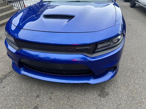 Used 2020 Dodge Charger R/T w/ Blacktop Package image 2