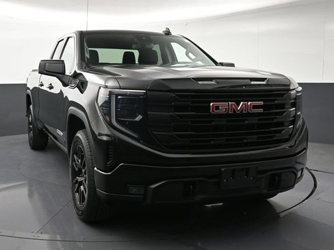 Used 2023 GMC Sierra 1500 Elevation AWD/4WD image 7
