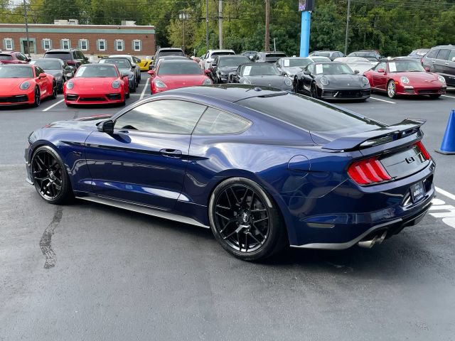 Used 2019 Ford Mustang GT Premium w/ GT Performance Package RWD image 10